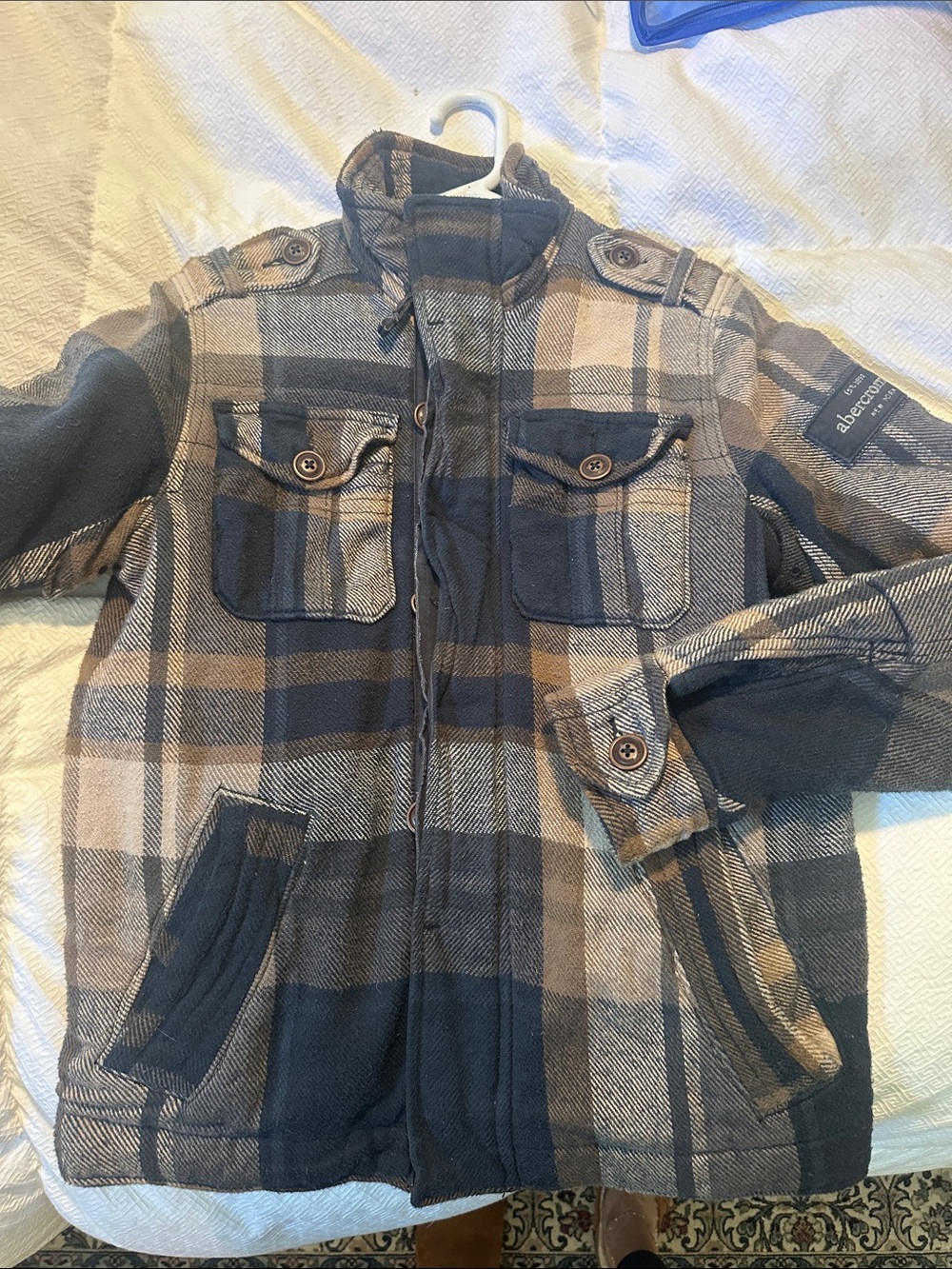 Abercrombie & Fitch boys Navy and Tan Plaid Field Jacket